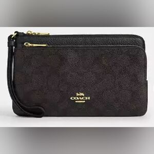 Coach Signature Brown Zip Wristlet Wallet Gold Logo